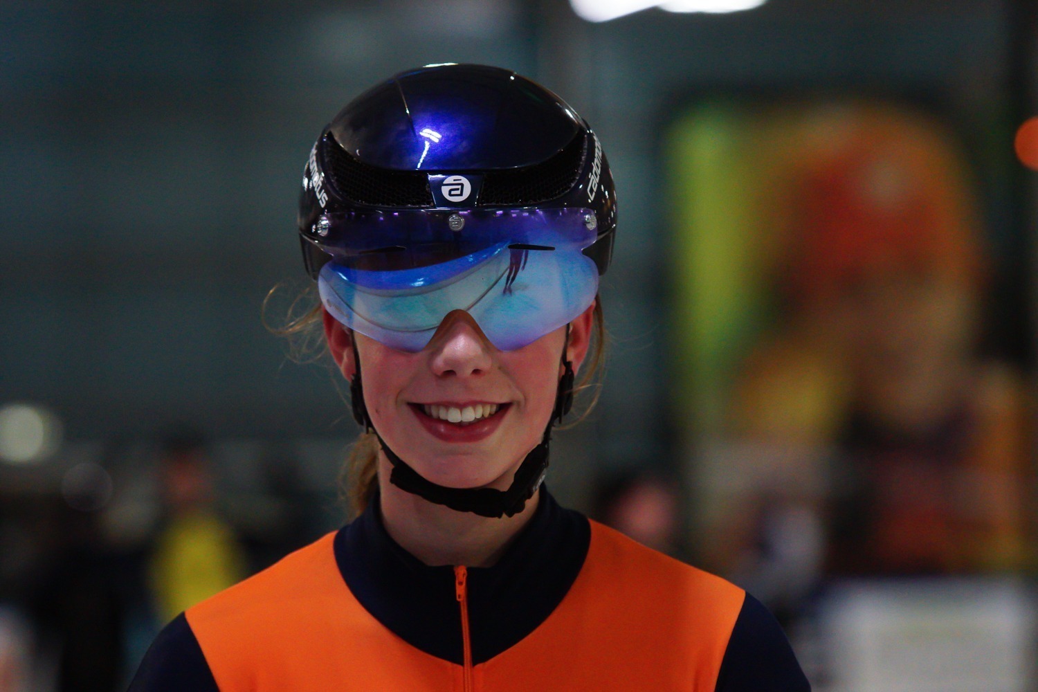 Maud Biezen schaatshelm Schaatshelm: Materiaalnieuws schaatsen